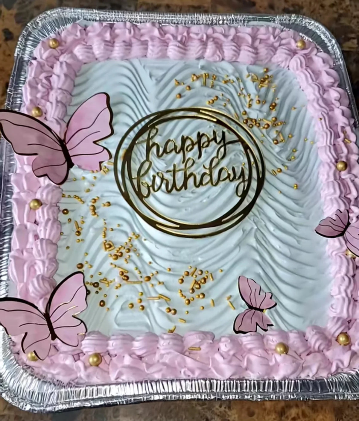 Dominican Classic Cake - Decorated (Serves 8-10)